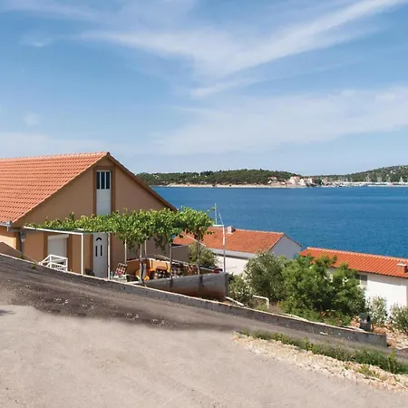 2 Bedroom Awesome In Zatoglav * Podglavica